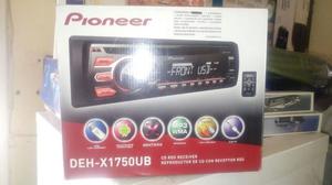 Vendo stereo Pionner.