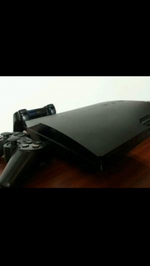 PS3 Slim 320GB Con 8 Juegos y 3 Joysticks
