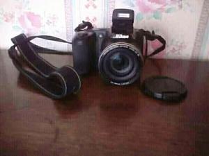 Camara Nikon Coolpix L320