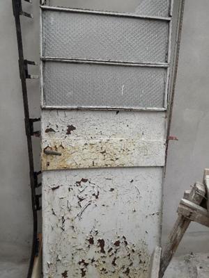 puerta de chapa de 70 cm con marco