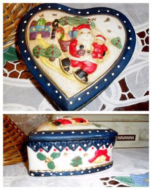 Caja navideña de ceramica y bandeja (las 2 x $50)