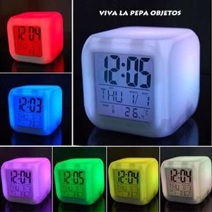 Reloj Desperador Temperatura Digital Luz Led Cambia Color