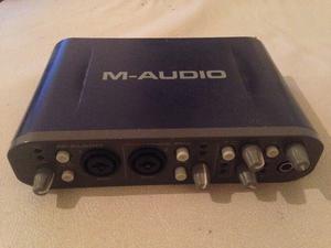 Placa de audio M-Audio Fast Track Pro