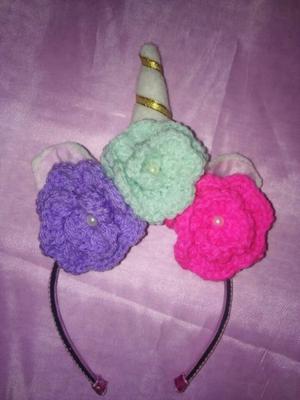 vinchas de unicornio y flores a crochet