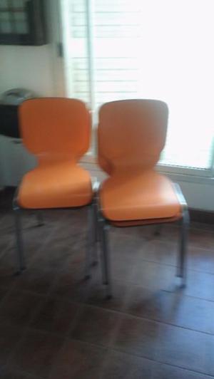 sillas de hierro y fórmica