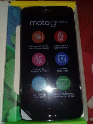 Vendo moto g5plus sin uso en caja