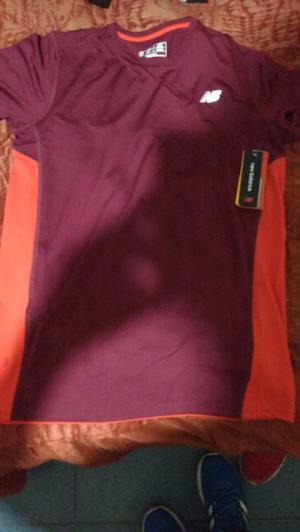 Camiseta New balance