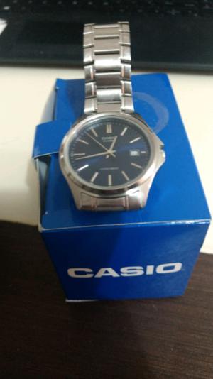 Reloj casio hermoso