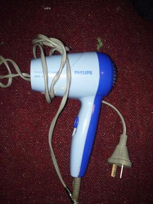 Secador de pelo philips