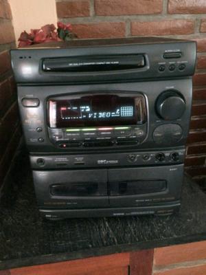 Vendo o permuto equipo aiwa (sin parlantes)