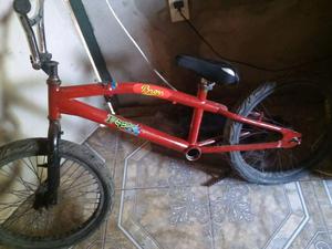 Vendo o permuto por campera deportiva