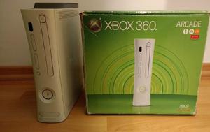 Xbox 360 Ltgb Con 2 Joysticks Y + De 30 Juegos