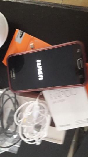 Celular j2 muy bueno