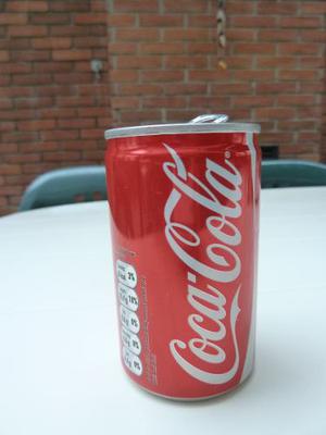 Lata Coca Cola 150 Ml, Vacía, Uk, Inglaterra Aug/11