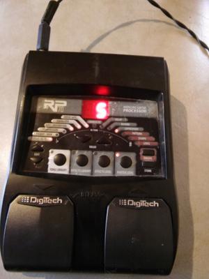 Pedalera multiefecto Digitech Rp 70