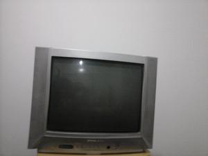 Tv philco + mesa