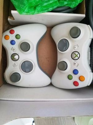 XBOX 360 C/JUEGOS