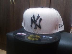 Gorra Yankees New York  Cm Edicion Especial