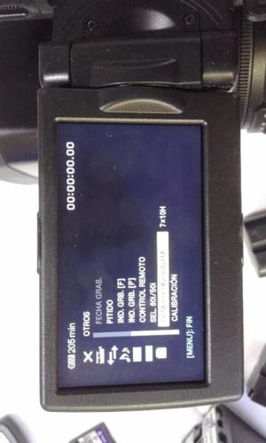 Vendo camara filmadora Sony NX5 con solo 70 hs de uso