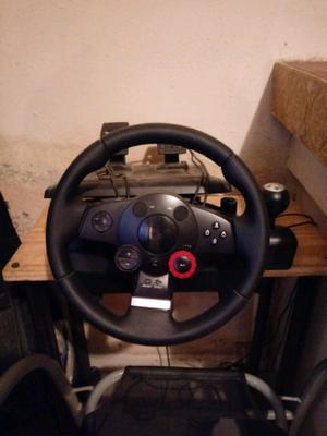 Volante y pedales logitech gt (pc, ps3)