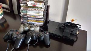 PlayStation 2 excelente estado con tres joystick, memoria de