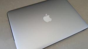 Macbook Air  Inch-256- Impecable