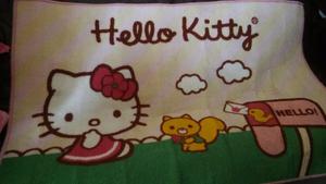 Vendo Alfombra de Hello Kitty