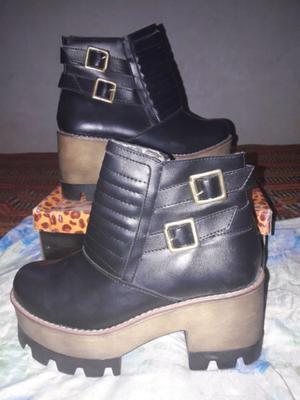 Vendo hermosas botas