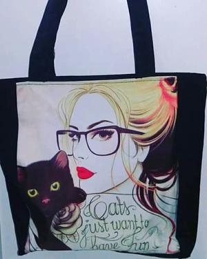 Cartera bolso diseño gatito y mujer
