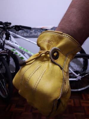 Guantes de corazzo