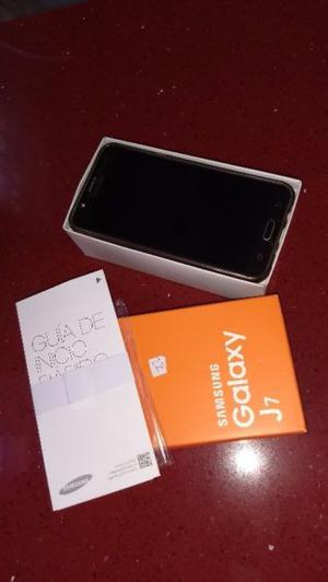 Vendo Samsung Galaxy j7. Perfecto estado, en caja.