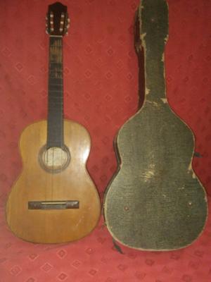 Guitarra criolla antigua