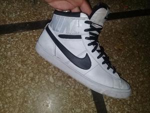 Zapatillas botitas nike