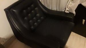 sillon sofa en Cuerina de Un Cuerpo Impecables