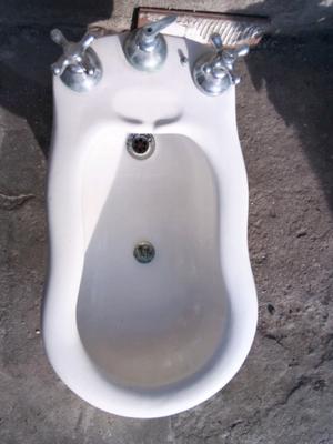 BIDET FERRUM BLANCO $550