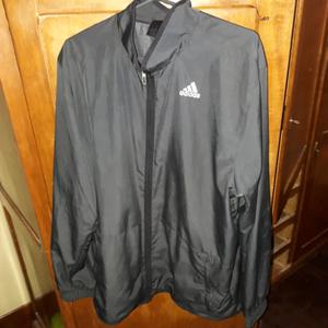 Campera adidas climalite talle L