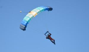 Paracaidas Sabre 135 Con Cypress, Reserva Plana Techno 115