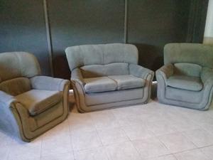 VENDO HERMOSO JUEGO DE SILLONES DE PANA