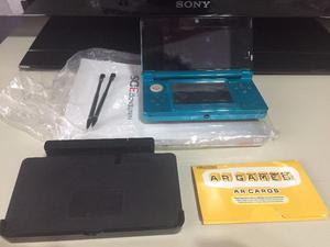 Nintendo 3DS con accesorios y juegos