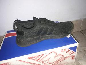 Zapatillas adidas nmd total black