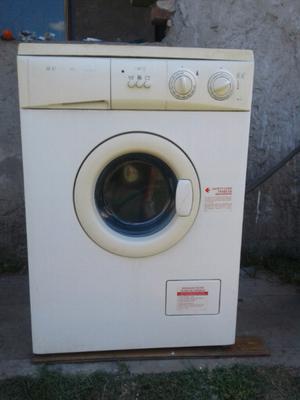 Lavarropas electrolux 757