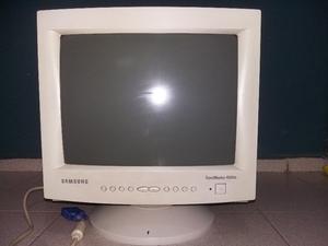 Vendo Monitor Samsung 14"