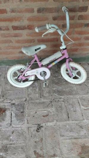 BICICLETA USADA PEQUEÑA