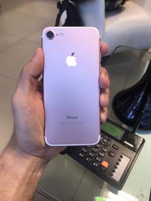 Iphone 7 32 gb. Usado. Apto para todas compañías