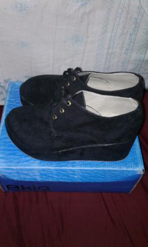 VENDO BOTAS A $150