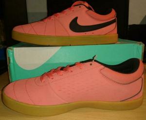 Vendo zapatillas Nike n 42nuevas originales