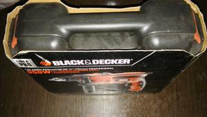 Taladro Black &Decker650W/Balija