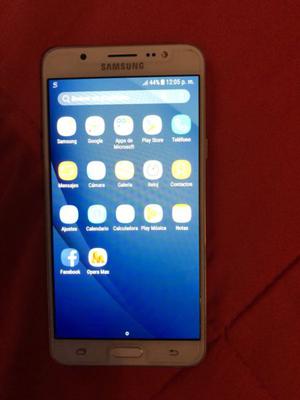 Vendo celular Samsung J7