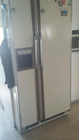 Vendo heladera freezer