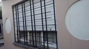ventana completa de madera